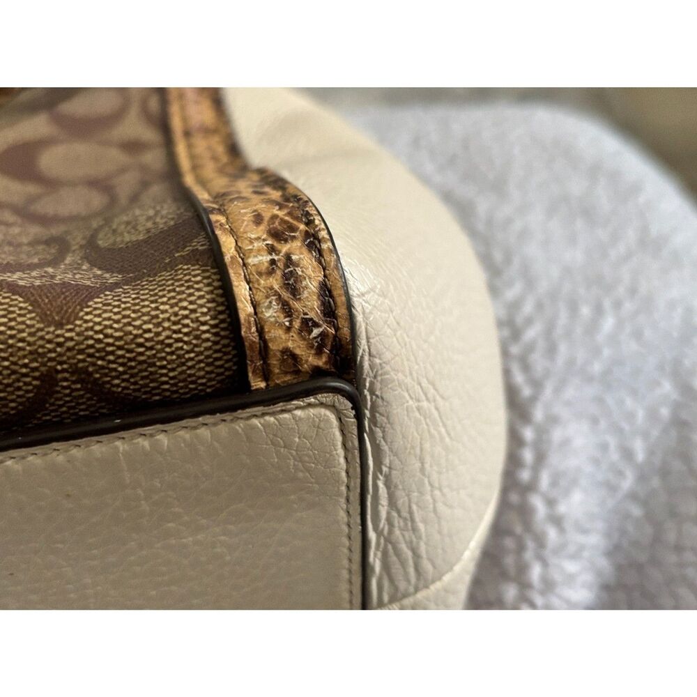 Coach Kristy Shoulder Bag in Colorblock Signature Canvas - Picture 11 of 11